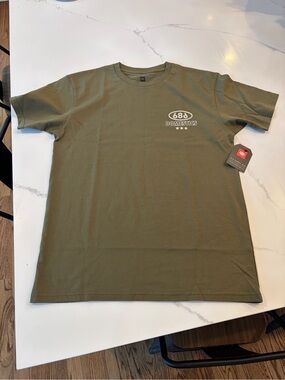 686 Men's Olive Short Sleeve Logo Tee - NWT Size Medium